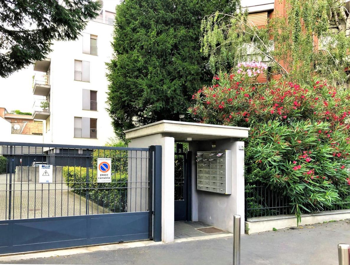 Stepandgo Milano Navigli Apartment Exterior photo